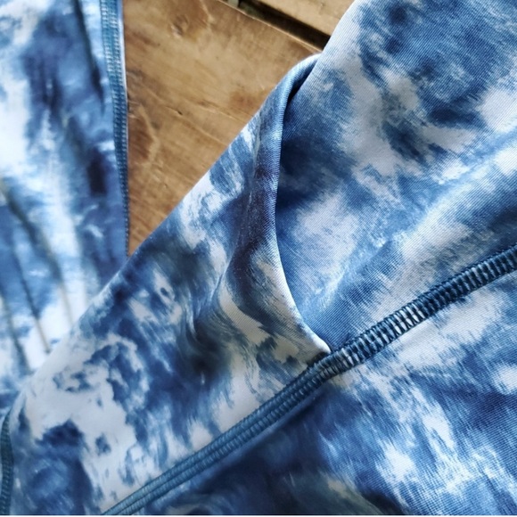 Lululemon speed tight III luxtreme size 4 - Picture 12 of 13